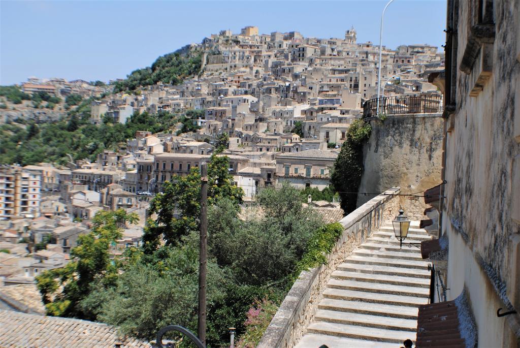 Vila Modica Castle Exteriér fotografie
